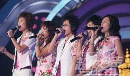 超级女声在线观看,燃情舞台，梦想起航！